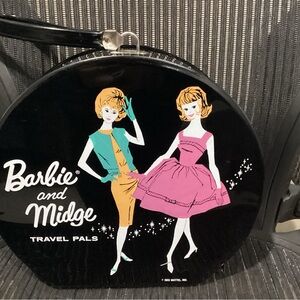 Vintage Barbie and Midge Travel Pals doll case, 1963. Pre-owned.  Great Cond.